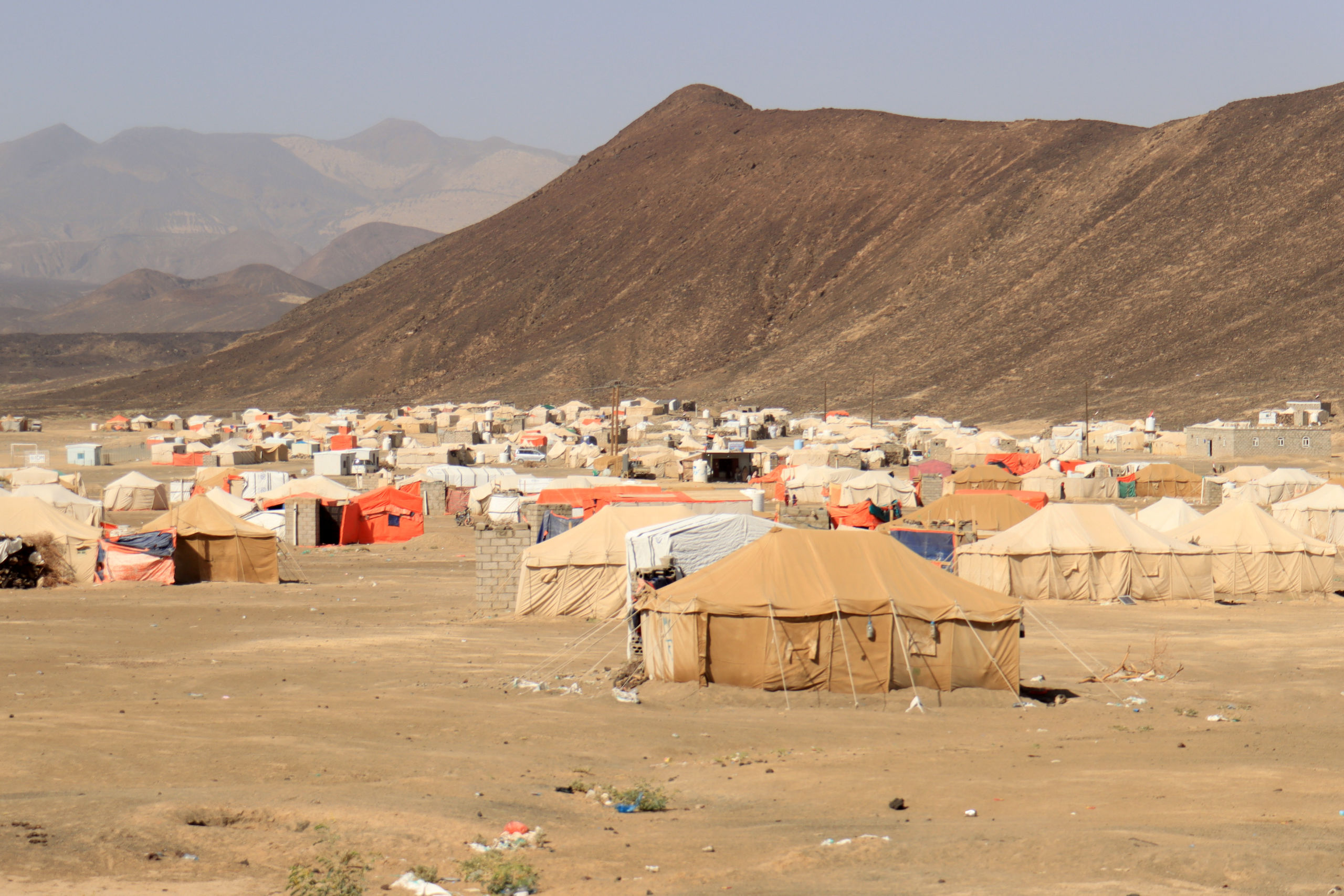 Kurdish Regional government to shut down camps in its territory/Aljazeera.