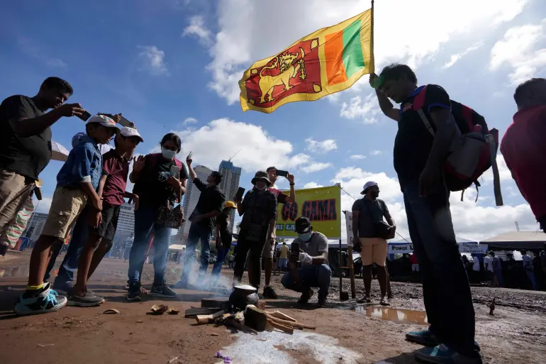 Sri Lankan protesters/Aljazeera.