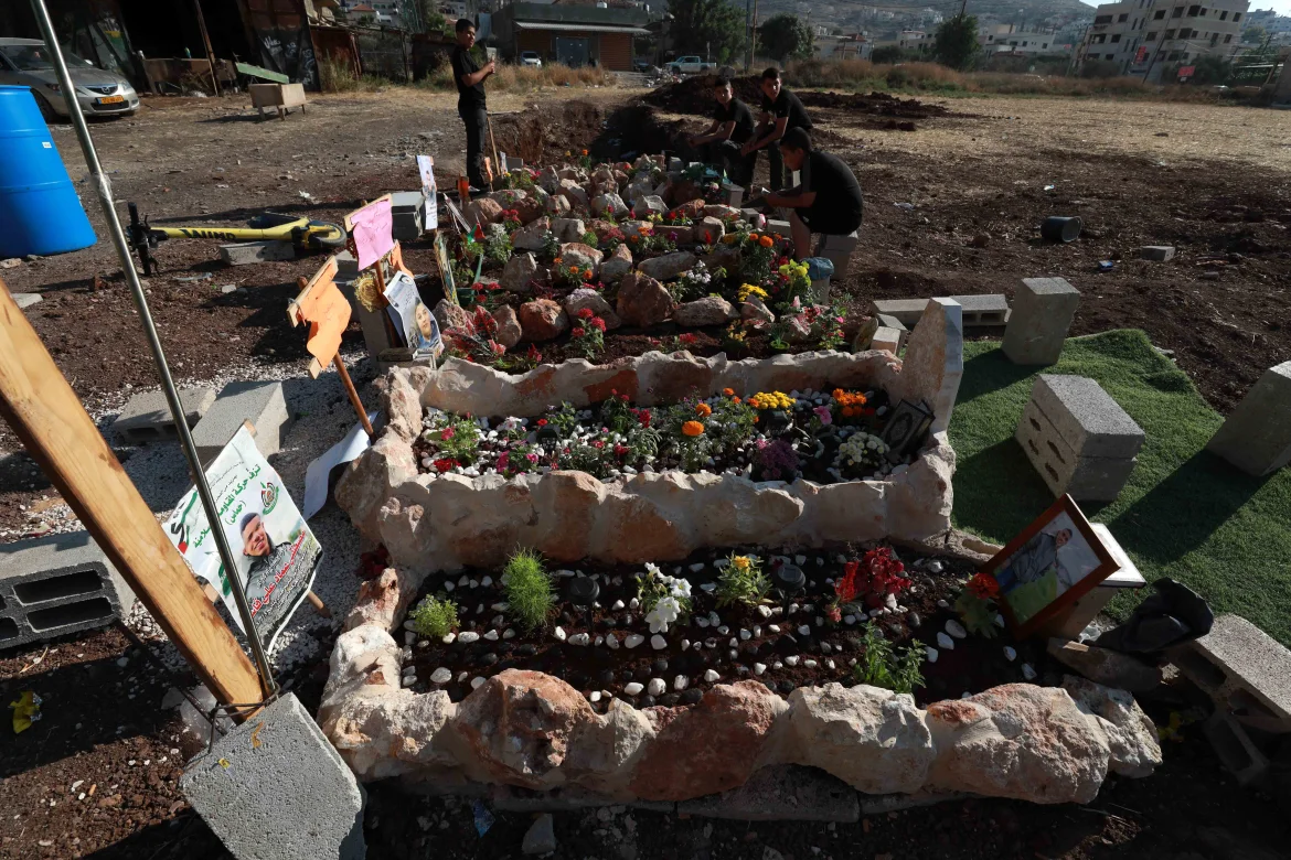 Jenin search for a new graveyard/ Aljazeera.