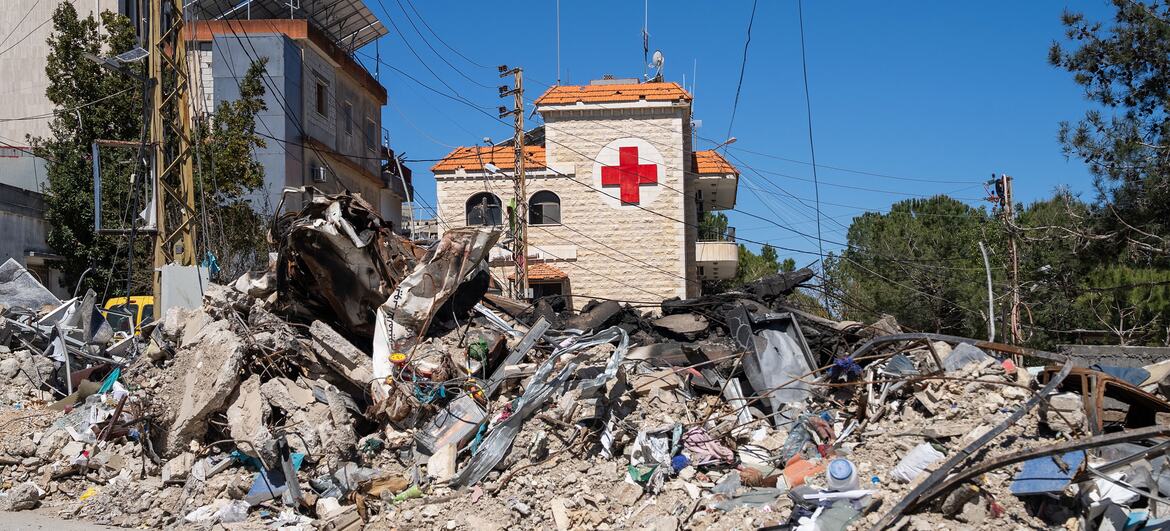 © UNICEF A street is littered with debris from buildings severely damaged by recent hostilities close to a hospital in Tebnine, southern Lebanon